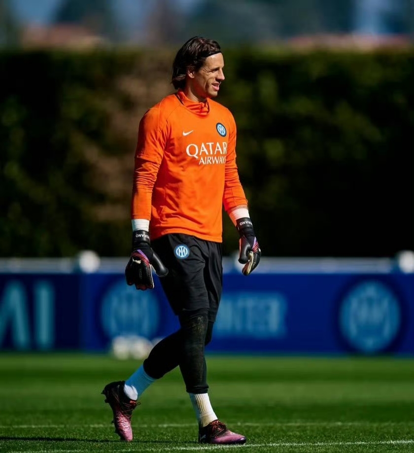 开云体育-国际比赛日费耶诺德调整名单以备中超；迎来里程碑环节打磨；赛场秩序良好；训练强度明显提升的简单介绍