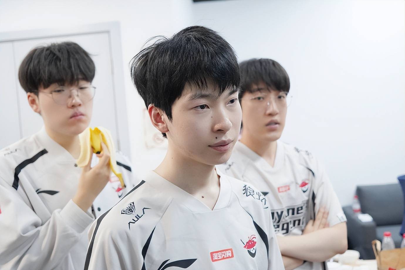 开云体育-Doinb在TES比赛中精彩发挥,回归赛场引发热议!的简单介绍