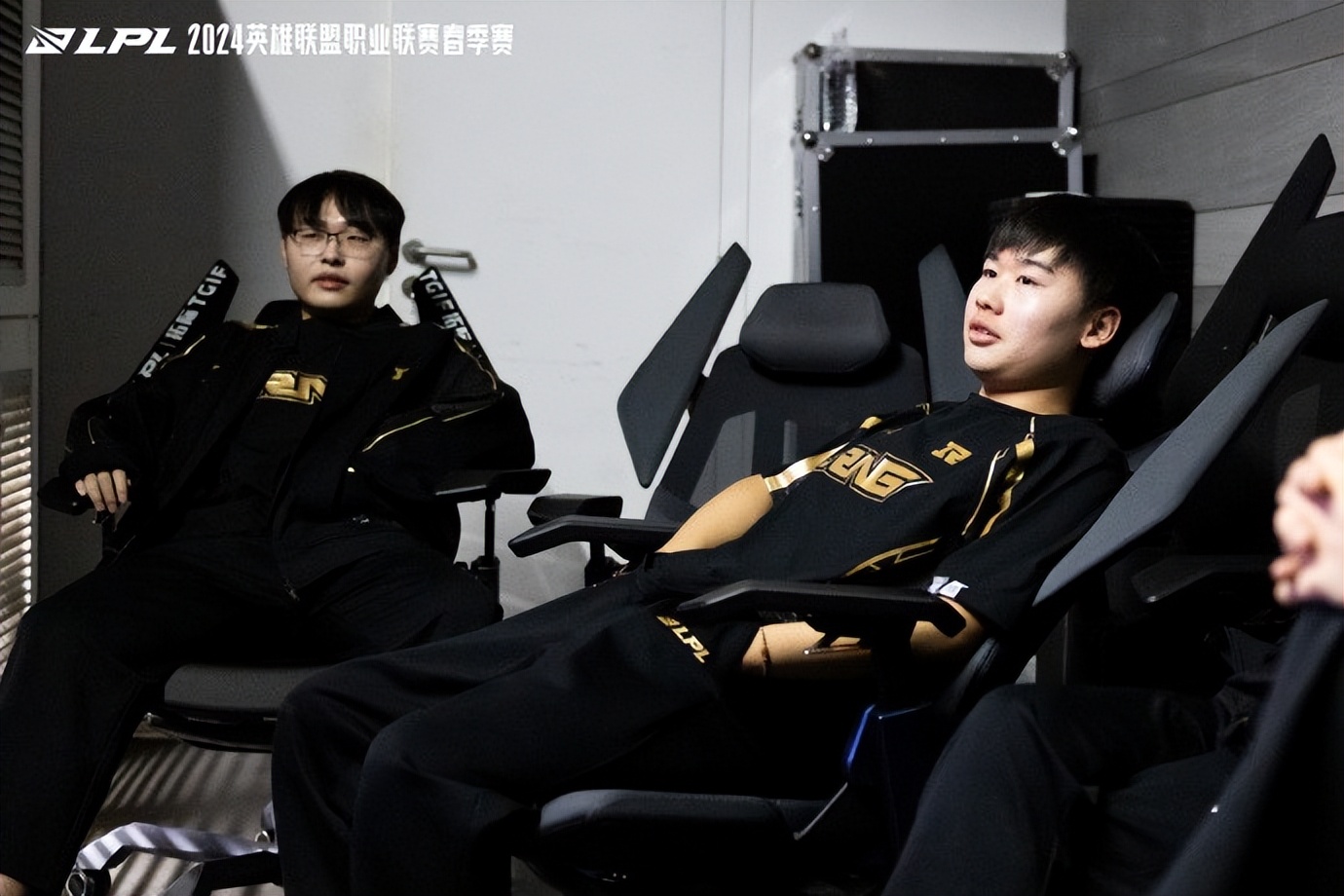 KAIYUN-JackeyLove在RNG比赛中势不可挡,出色防守引发热议!的简单介绍